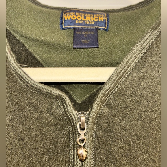 Vintage Woolrich Sweater Vest Women’s Small Green Acorn Pine Wool Dark Loden - Picture 3 of 3
